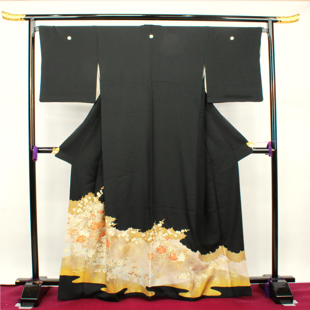 黒留袖 身丈166cm 裄丈66.5cm 袷 京友禅 草花模様 片喰 正絹 Aランク 五つ紋 黒系 1111000743510