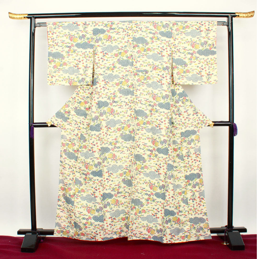 小紋 身丈162cm 裄丈63cm 袷  鳥の子色 型染 草花模様  正絹 Sランク クリーム系 1115002382415