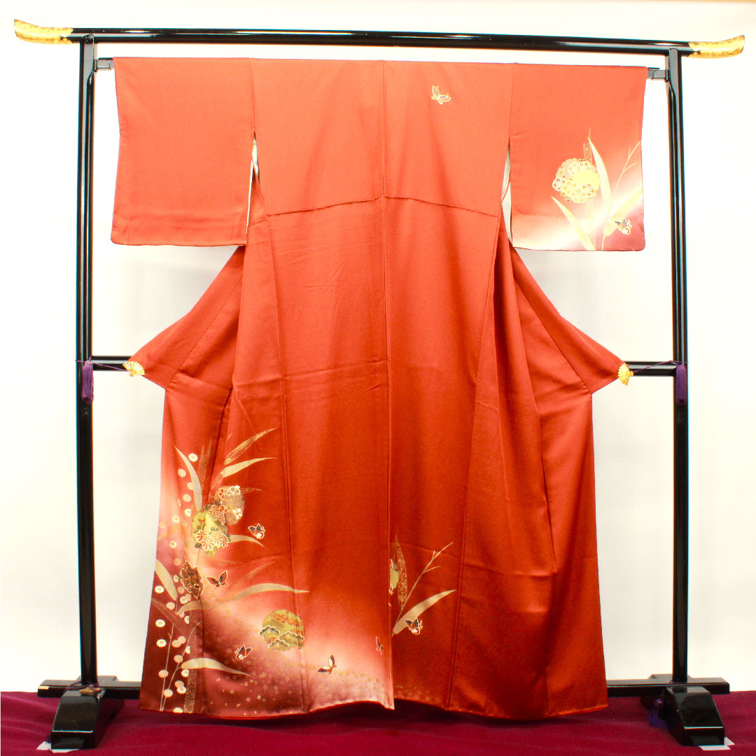 訪問着 正絹 袷 身丈162.5cm 裄丈67cm 赤蘇芳色 京友禅 蝶 雪輪 菊 しつけ糸付き 未使用品 Sランク 橙系 1112003042426