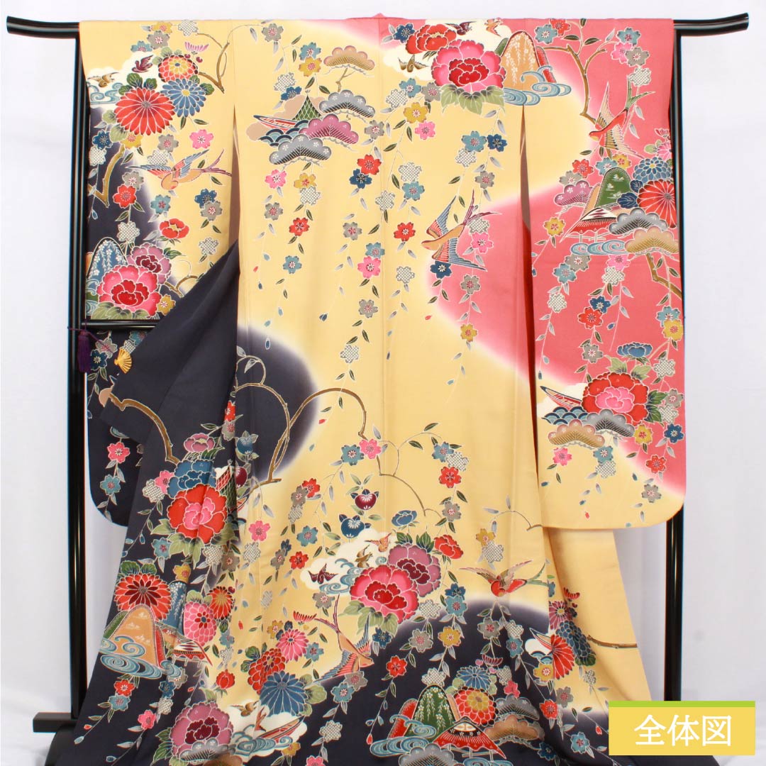 振袖 正絹 Aランク 身丈176.5cm 裄丈66cm 袷 薄柑子色（うすこうじいろ） 京紅型 吉祥文様 桜 牡丹 橙系 1113002343826