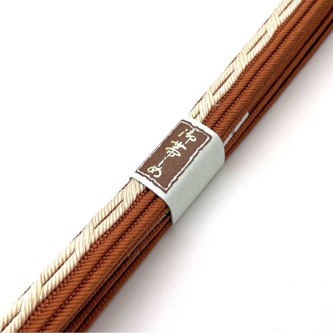（新古品） 帯締め 正絹 四分紐 樺色（かばいろ） 新古品 長さ約165cm 幅約1.2cm カジュアル Sランク 茶系 1135001442914