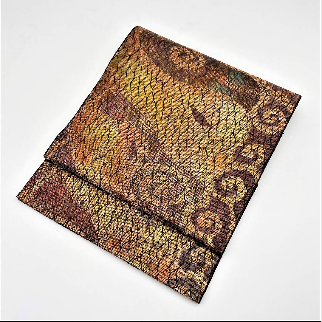 袋帯 紅鬱金色（べにうこんいろ） 幾何学模様 箔 帯丈456cm 正絹 Aランク 六通 カジュアル 茶系 1123005493414