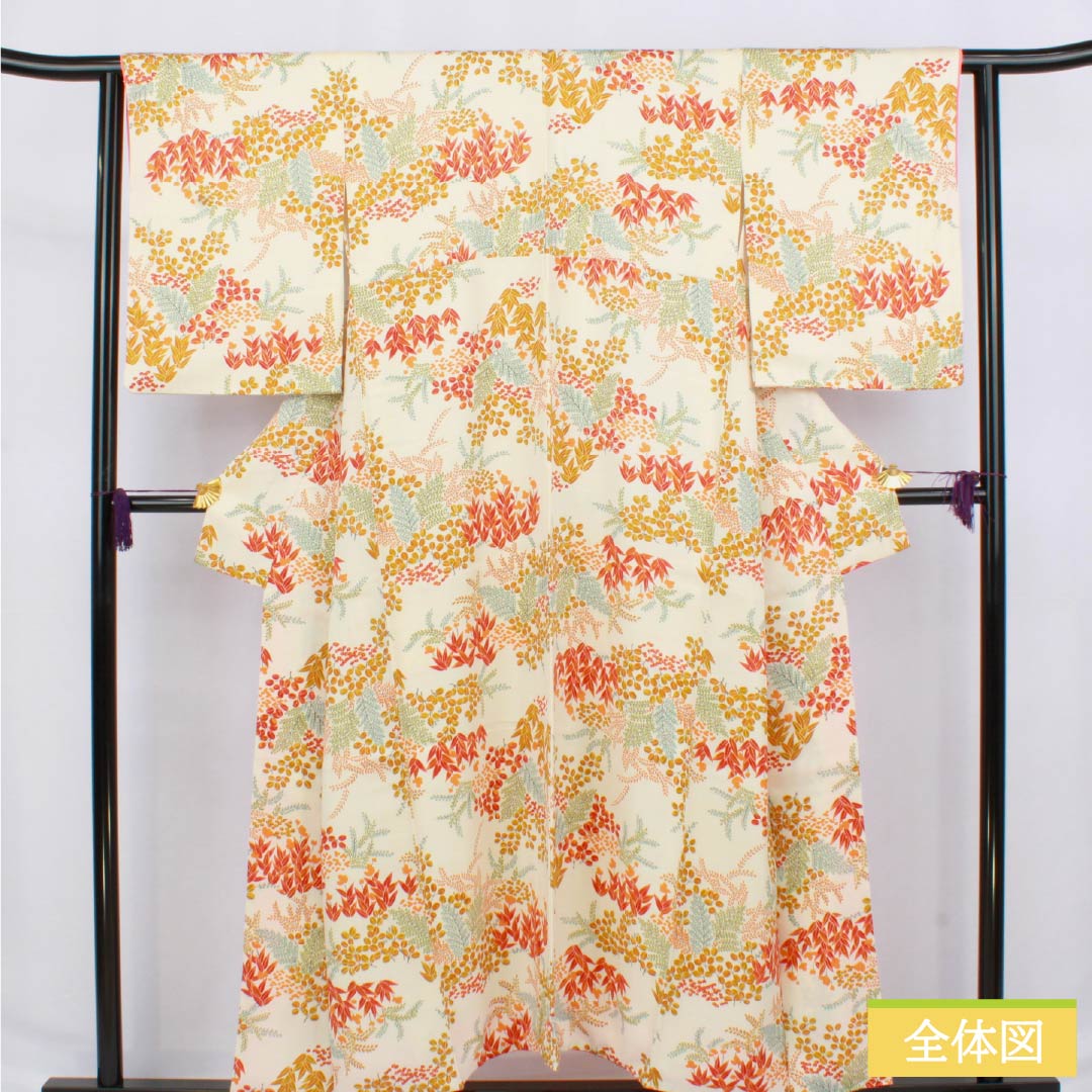 小紋 正絹 Bランク 身丈153.5cm 裄丈62cm 袷 草花模様 白系 1115006434211