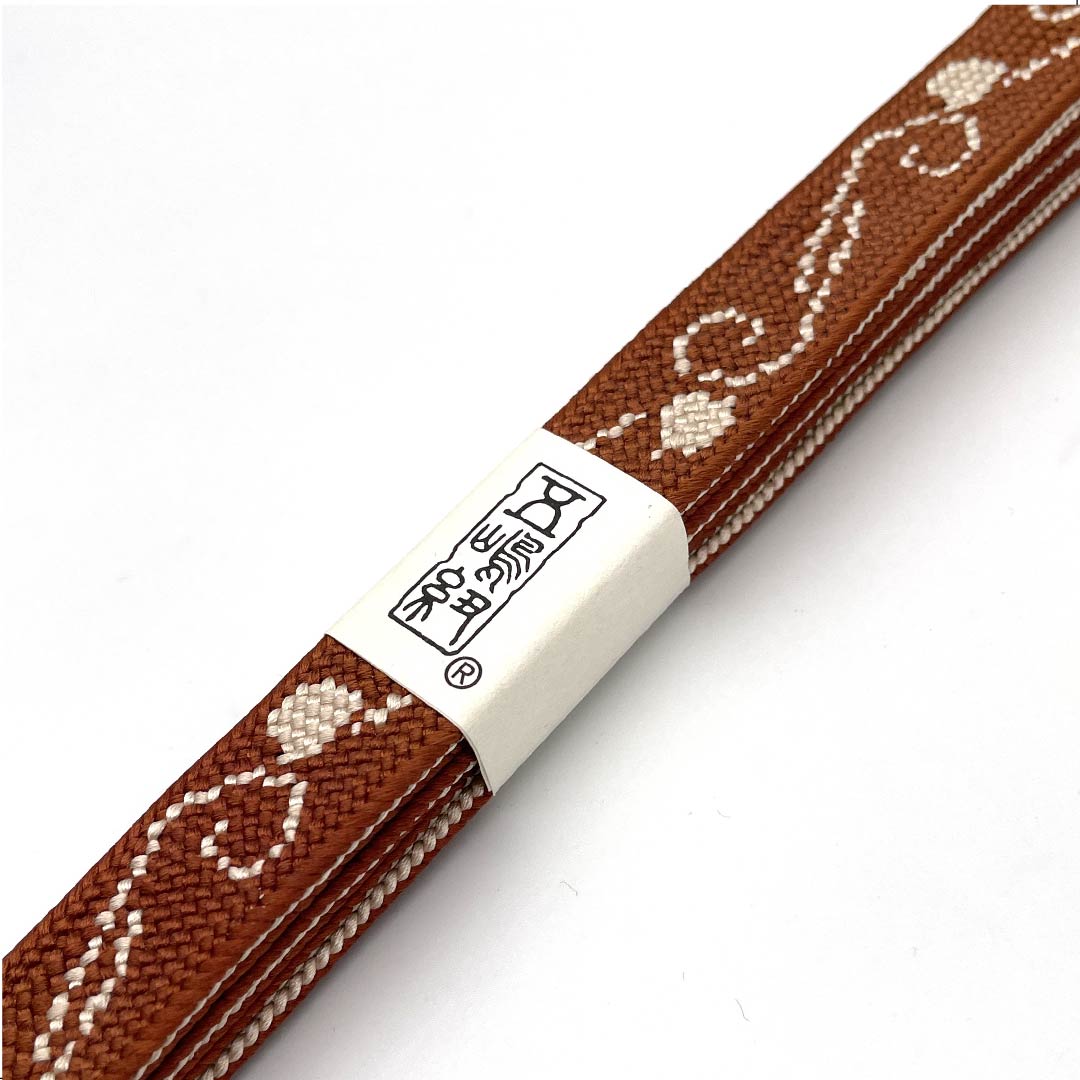 （新古品） 帯締め 正絹 四分紐 肉桂色（にっけいいろ） 五嶋紐 江戸組紐 新古品 長さ約153cm 幅約1.7cm カジュアル Sランク 茶系 1135002922314