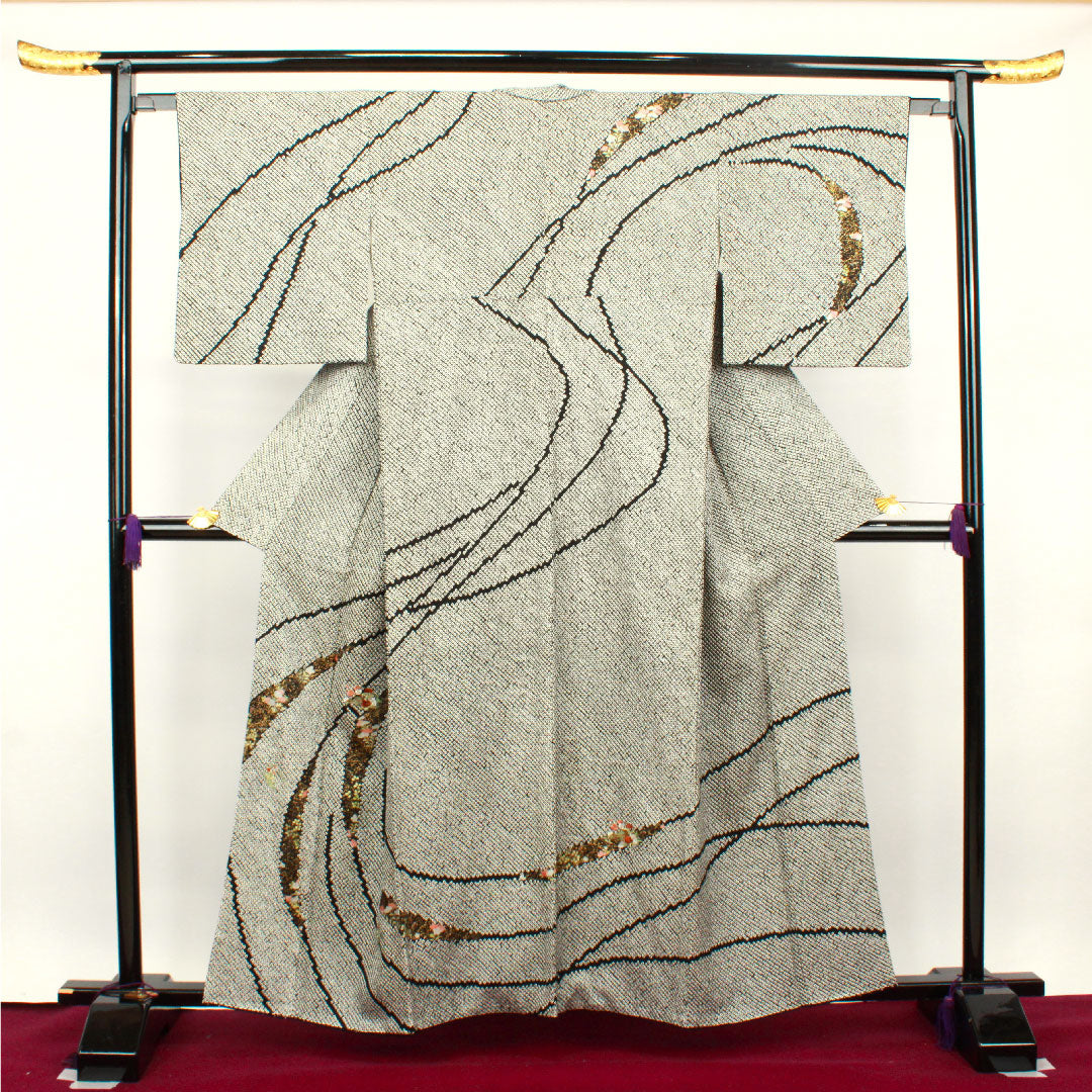 訪問着 袷 身丈160cm 裄丈64cm 総絞り 刺繡 草花模様 正絹 Sランク 黒系 1112002252410