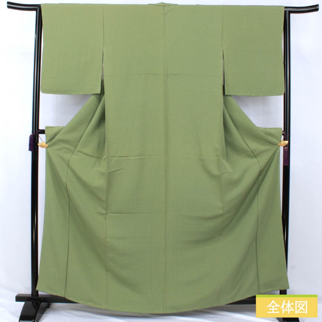 Solid-colored silk kimono, S-rank, length 164cm, sleeve length 64cm, yamabato-iro (mountain pigeon) color, plain kimono, authentic Amami Oshima mud dyeing, Mitsukoshi Chirimen crepe, lined, green, 1114002592419