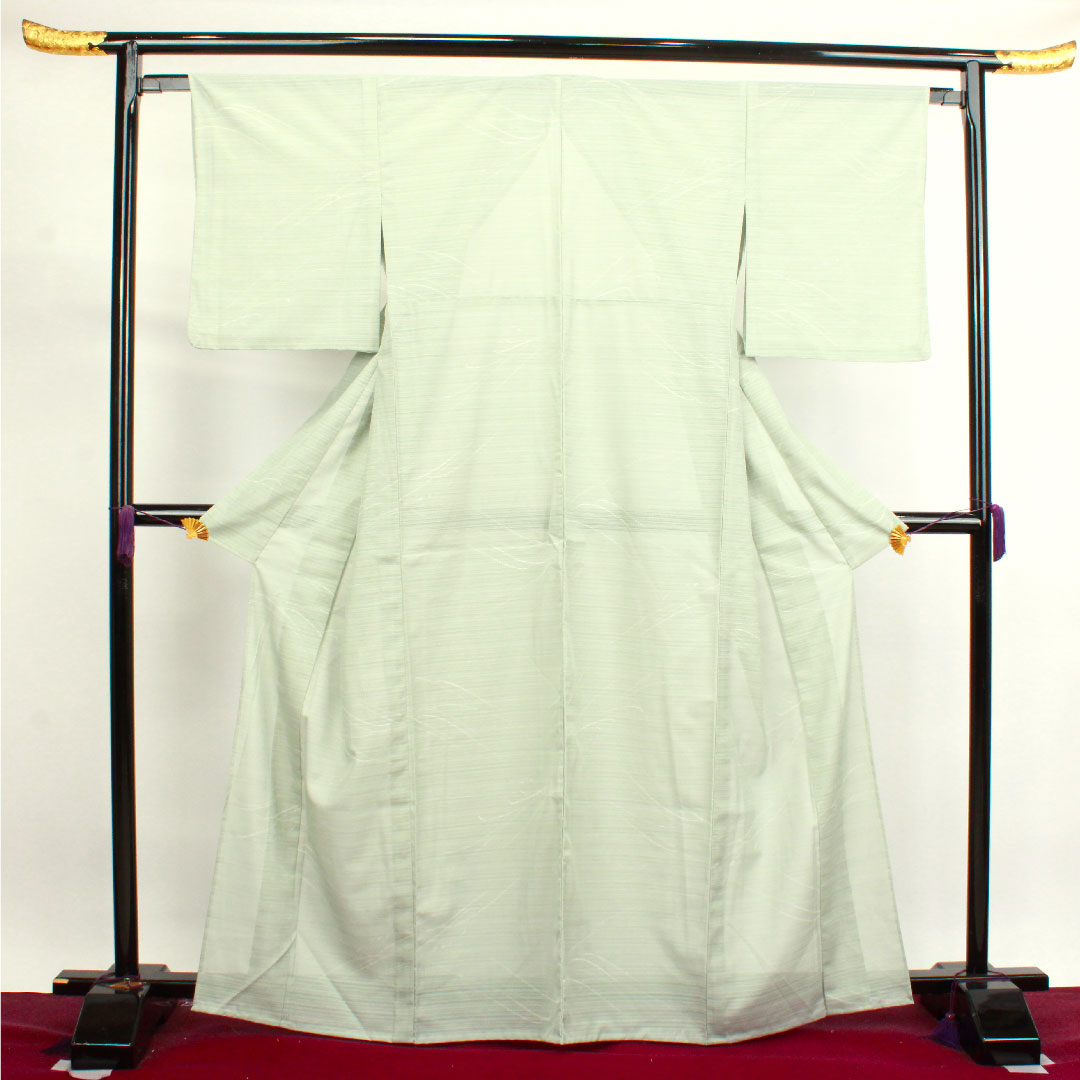 夏物 ポリエステル 小紋 身丈166cm 裄丈63.5cm 秘色色（ひそくいろ） 抽象模様 洗える着物  絽 Sランク 緑系 1132000882519
