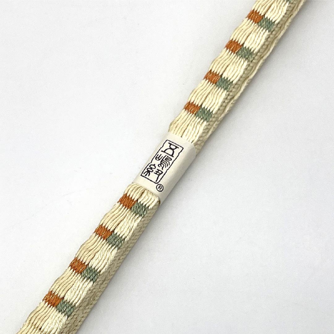 （新古品） 帯締め 正絹 NEWランク 五嶋紐 薄卵色（うすたまごいろ） 手ぐみ 古典柄 長さ約165cm 幅約1.4cm セミフォーマル クリーム系 1135004881315