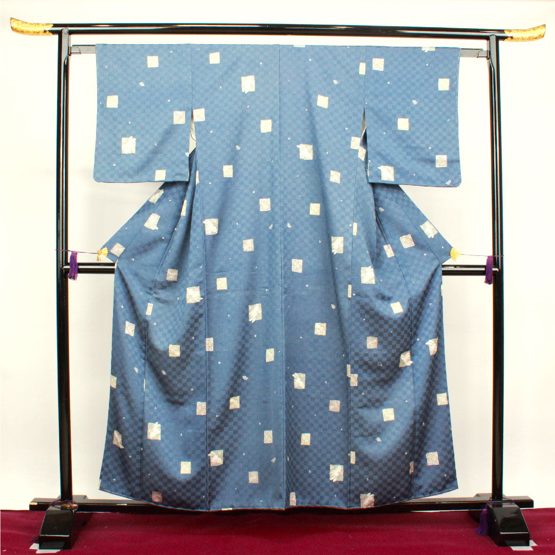 小紋 身丈158.5cm 裄丈62.5cm 袷  裏色 洗える着物 市松 うさぎ 桜  ポリ Sランク 青系 1115003232317