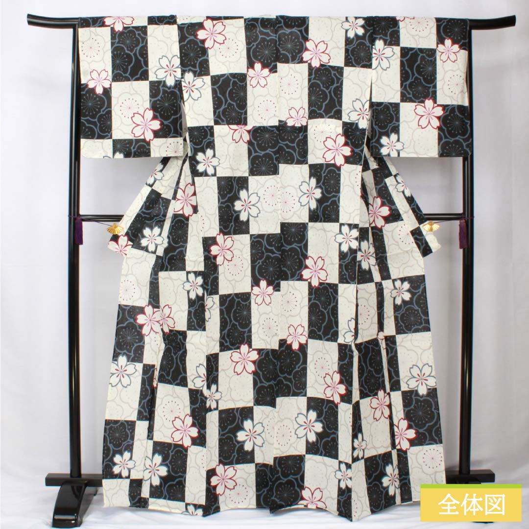 浴衣 木綿 身丈166.5cm 裄丈67cm Sランク 単衣 モノトーン 市松模様 桜 梅 1118006012527