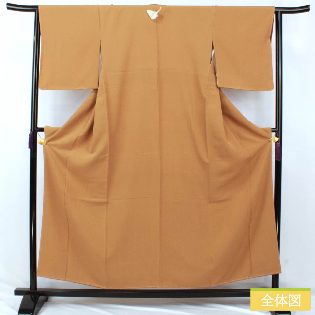Solid-colored silk kimono, S-rank, length 153.5cm, sleeve length 60.5cm, orange-brown color, one crest, five-three paulownia pattern, pearl-tone finish, lined, orange-toned, product number 1114002452226