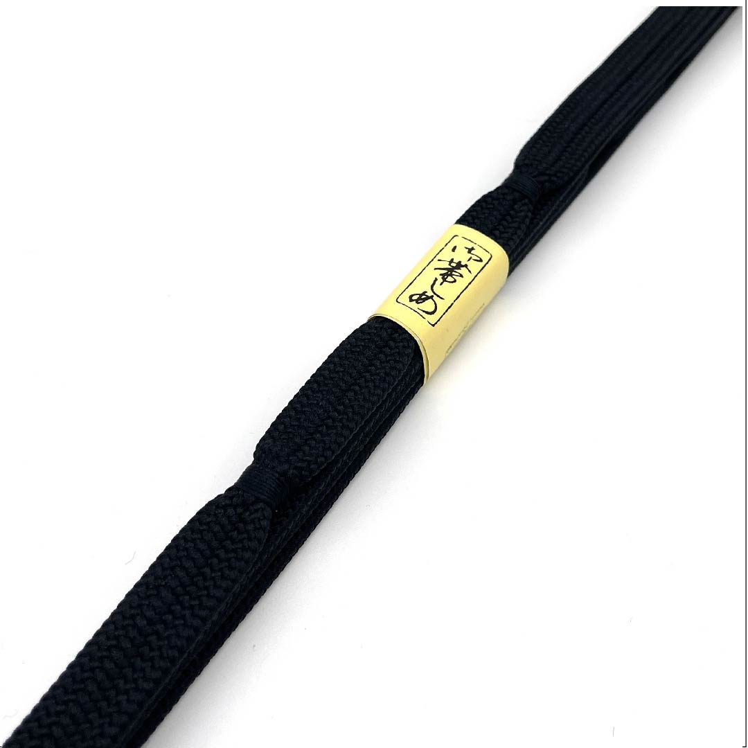 （新古品） 帯締め 正絹 四分紐 黒色（くろいろ） 新古品 長さ約156cm 幅約1.2cm カジュアル Sランク 黒系 1135002632310