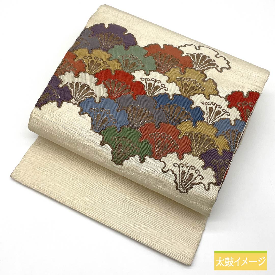 名古屋帯 生成り色（きなりいろ） 紬地 雪輪青海波 帯丈351cm 正絹 Sランク ポイント柄 カジュアル クリーム系 1124008212315 名古屋仕立て