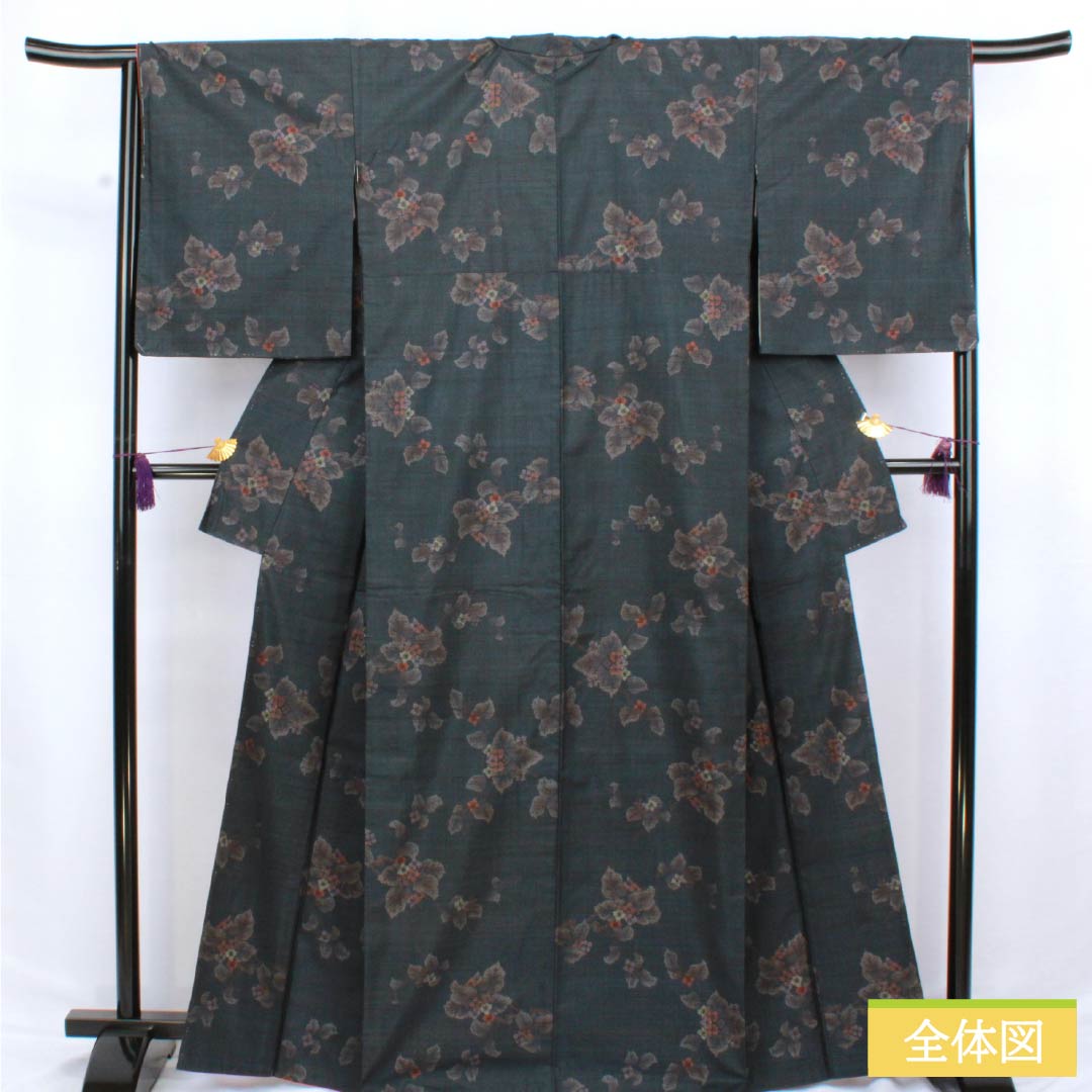 紬 正絹 Aランク 身丈166.5cm 裄丈67cm 鋼色（はがねいろ） 本場大島紬 一元絣 7マルキ 袷 青系 1116004193517