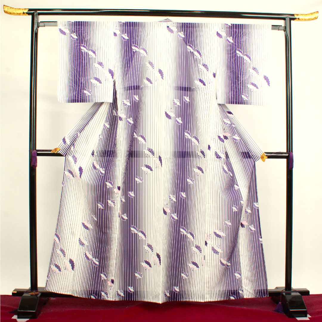 夏物 ポリエステル 小紋 身丈162.5cm 裄丈62cm  洗える着物 扇 縞 絽 Sランク グラデーション系 1132000712499