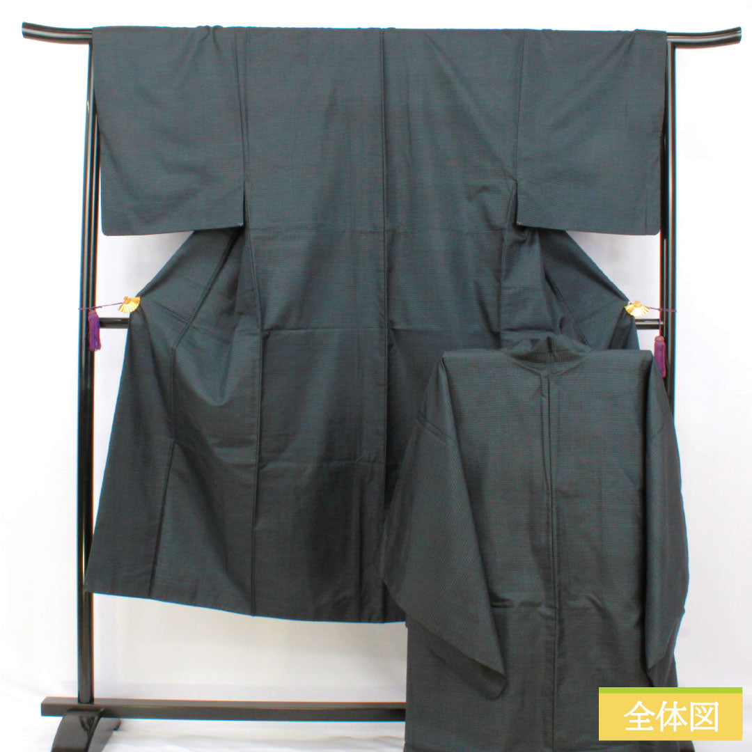 男物 正絹 Sランク 身丈139cm 裄丈66.5cm 大島紬 100亀甲 袷 紺系 1119001752318