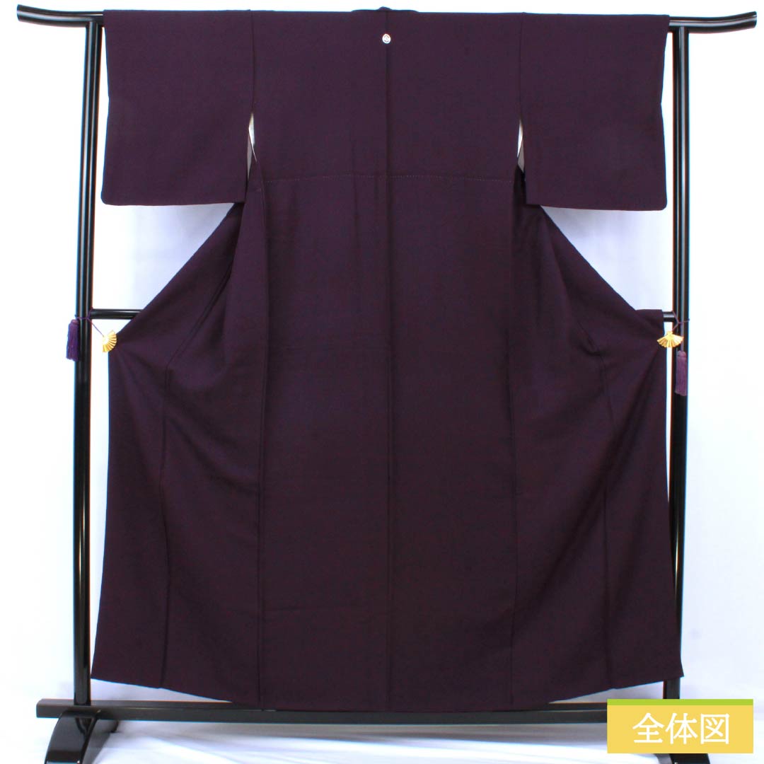 Solid-colored silk kimono, S rank, length 157.5cm, sleeve length 62cm, nasukon-iro (nasu-kon-iro) color, single crest, circle with quince, Genjiko, lined, purple, 1114002532320