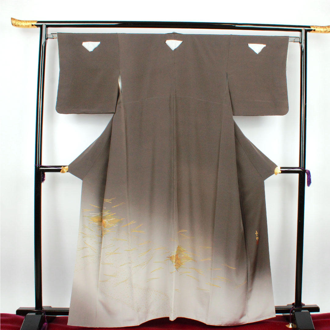 色留袖 身丈162cm 裄丈65cm 袷 消炭色 人間国宝 福田喜重 松模様 五三桐 正絹 Sランク 三つ紋 黒系 1111000442410