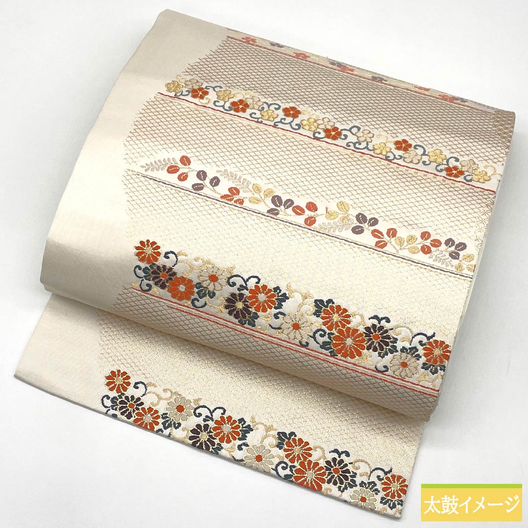 名古屋帯 正絹 Bランク 胡粉色（ごふんいろ） 唐花 横段 帯丈358cm ポイント柄 セミフォーマル 白系 1124009604311 名古屋仕立て