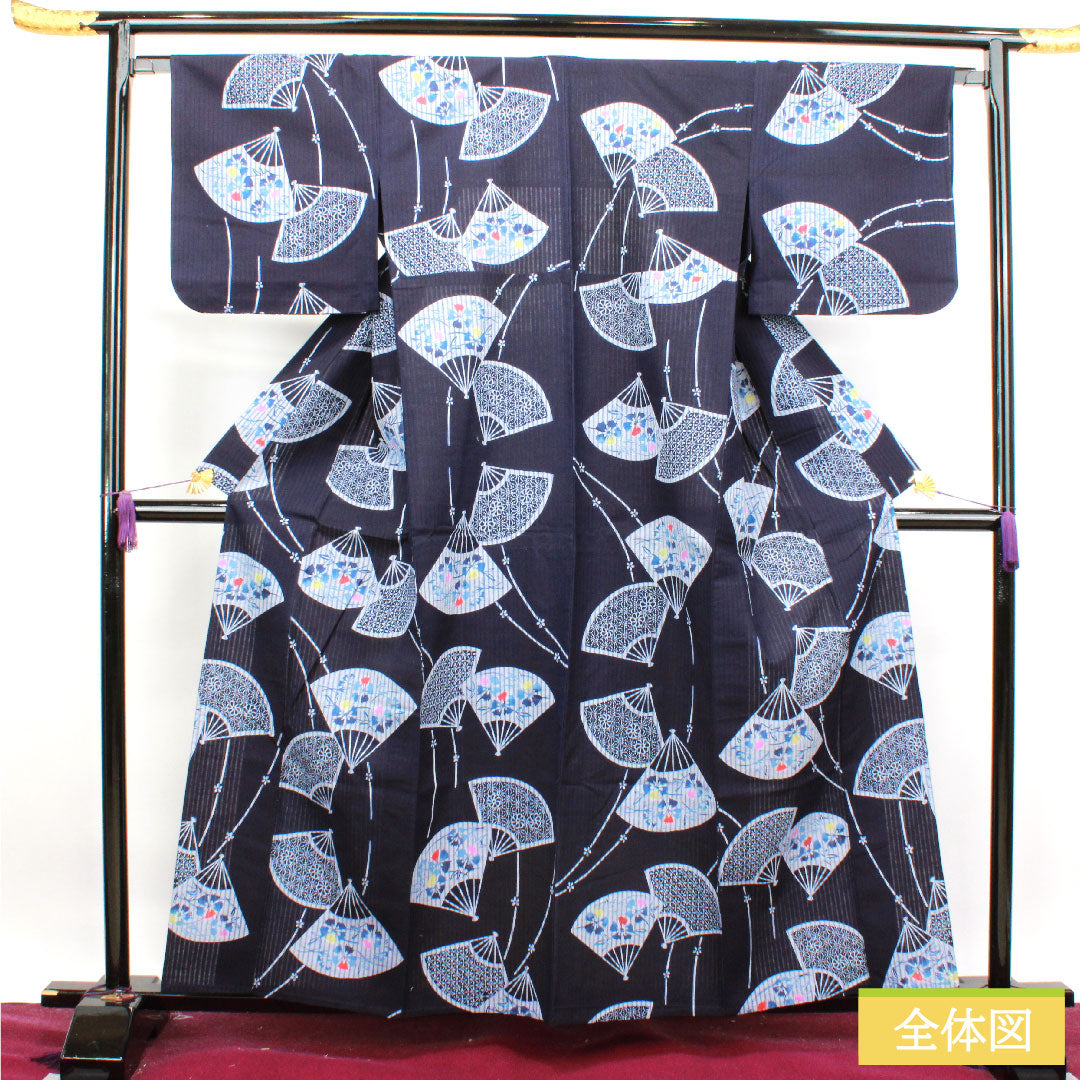 浴衣 木綿 身丈160cm 裄丈65.5cm Sランク 単衣 紺系 濃紺色（のうこんいろ） 扇子 草花模様  1118004522418