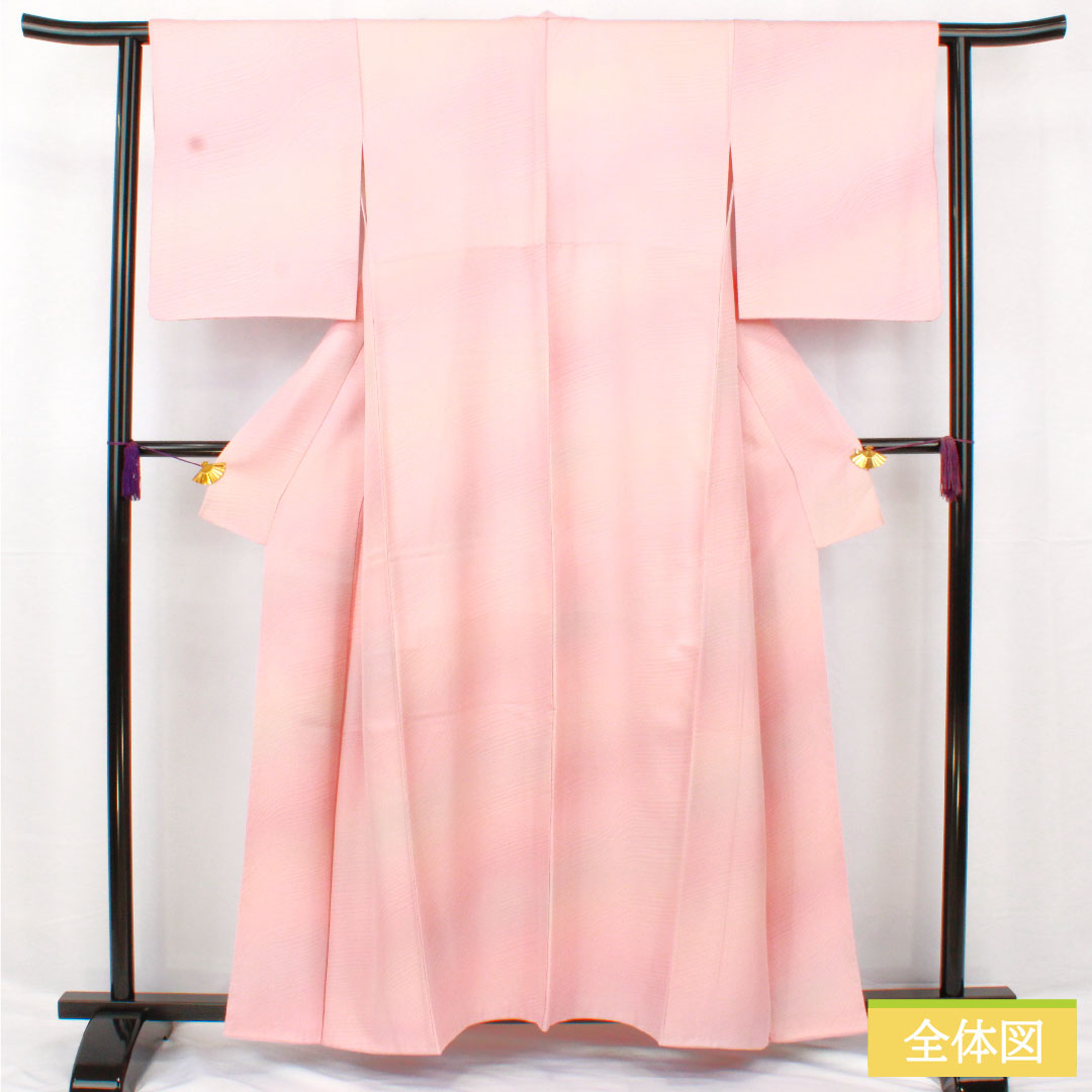 色無地 正絹 身丈158.5cm 裄丈61.5cm 淡紅色（たんこうしょく） ボカシ染 袷 Aランク ピンク系 1114001883313