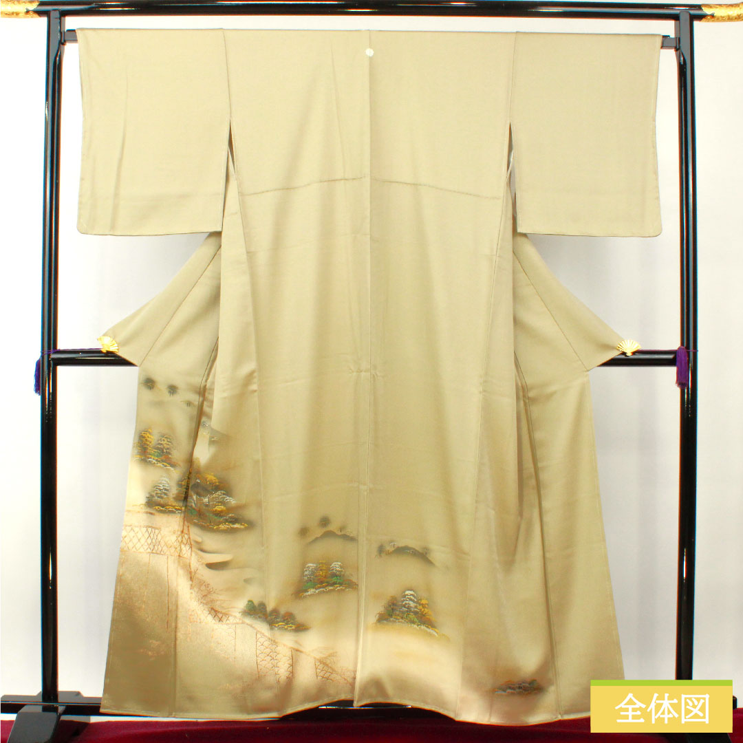 色留袖 正絹 身丈159cm 裄丈68cm 袷 亜麻色（あまいろ） 京友禅 風景模様 一つ紋 剣片喰 しつけ糸付き 未使用品 Sランク ベージュ系 1111001352325