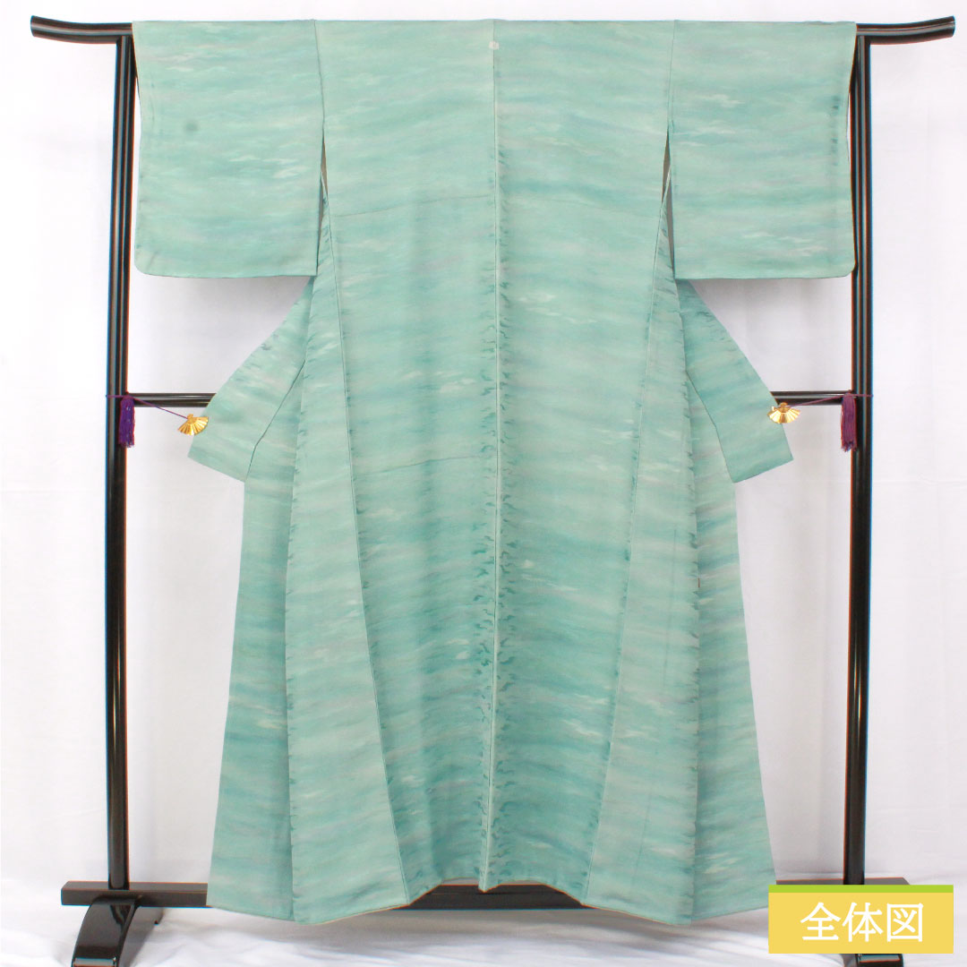 色無地 正絹 身丈156cm 裄丈64cm 砧青磁色（きぬたせいじいろ） 天蚕糸 丹後ちりめん 一つ紋 袷 Sランク 青系 1114001572317