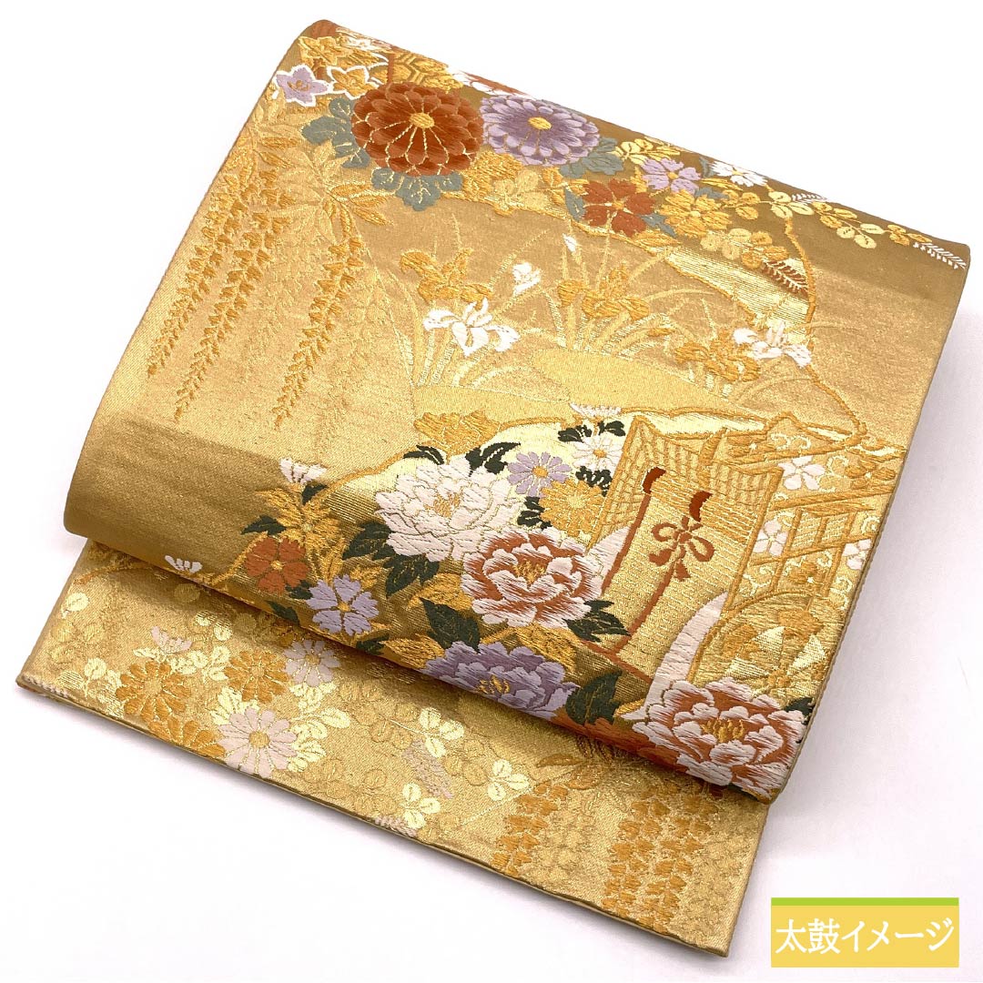 Formal, pure silk obi for formal kimono, featuring a Goshoguruma (imperial carriage) design, wisteria flowers, and peonies. Length: 416cm. S rank. Six-fold hem. Gold accents. Product number: 1123014512321.