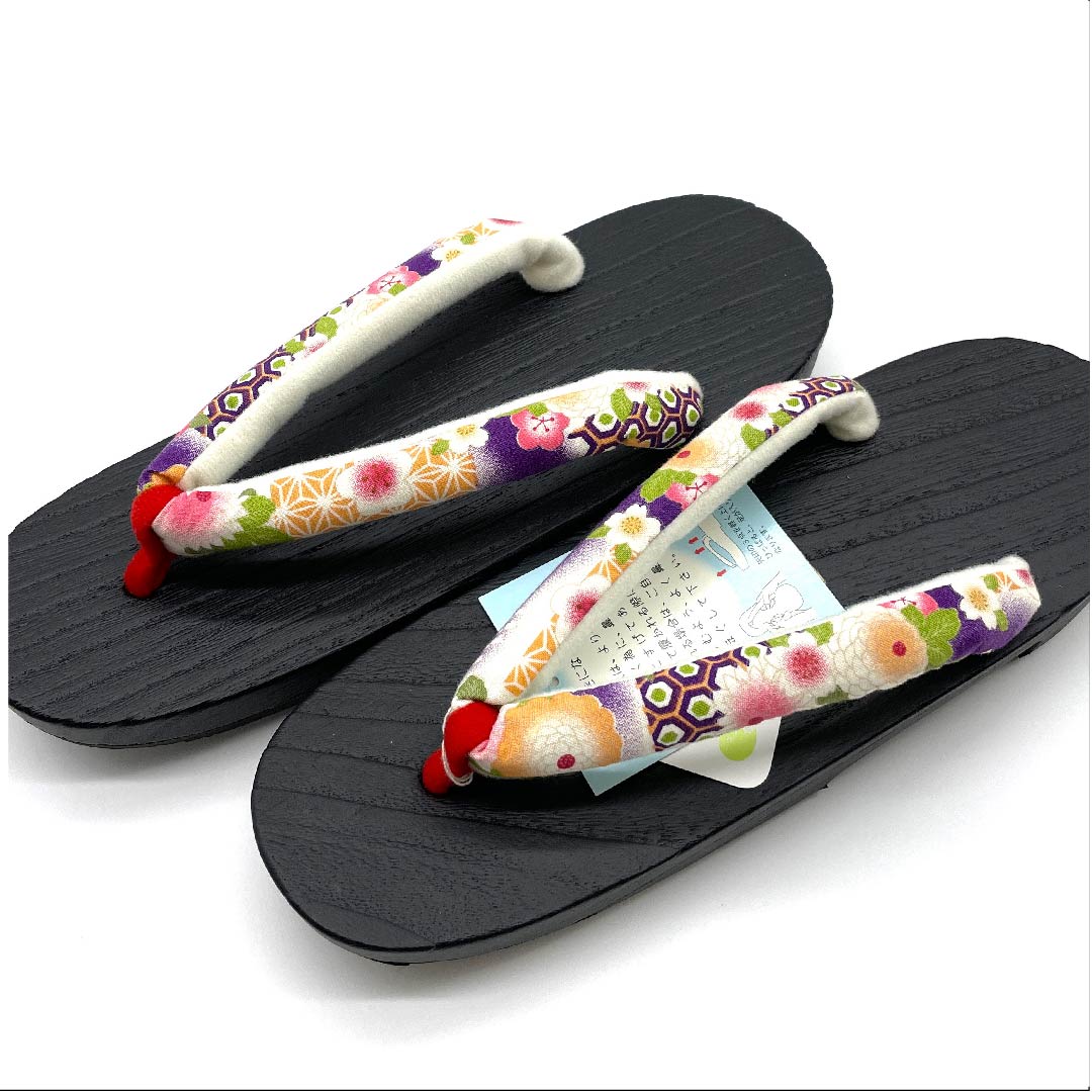 （新品未使用品）下駄 菊 桜 亀甲 XLサイズ 黒系 NEWランク 1122000981510