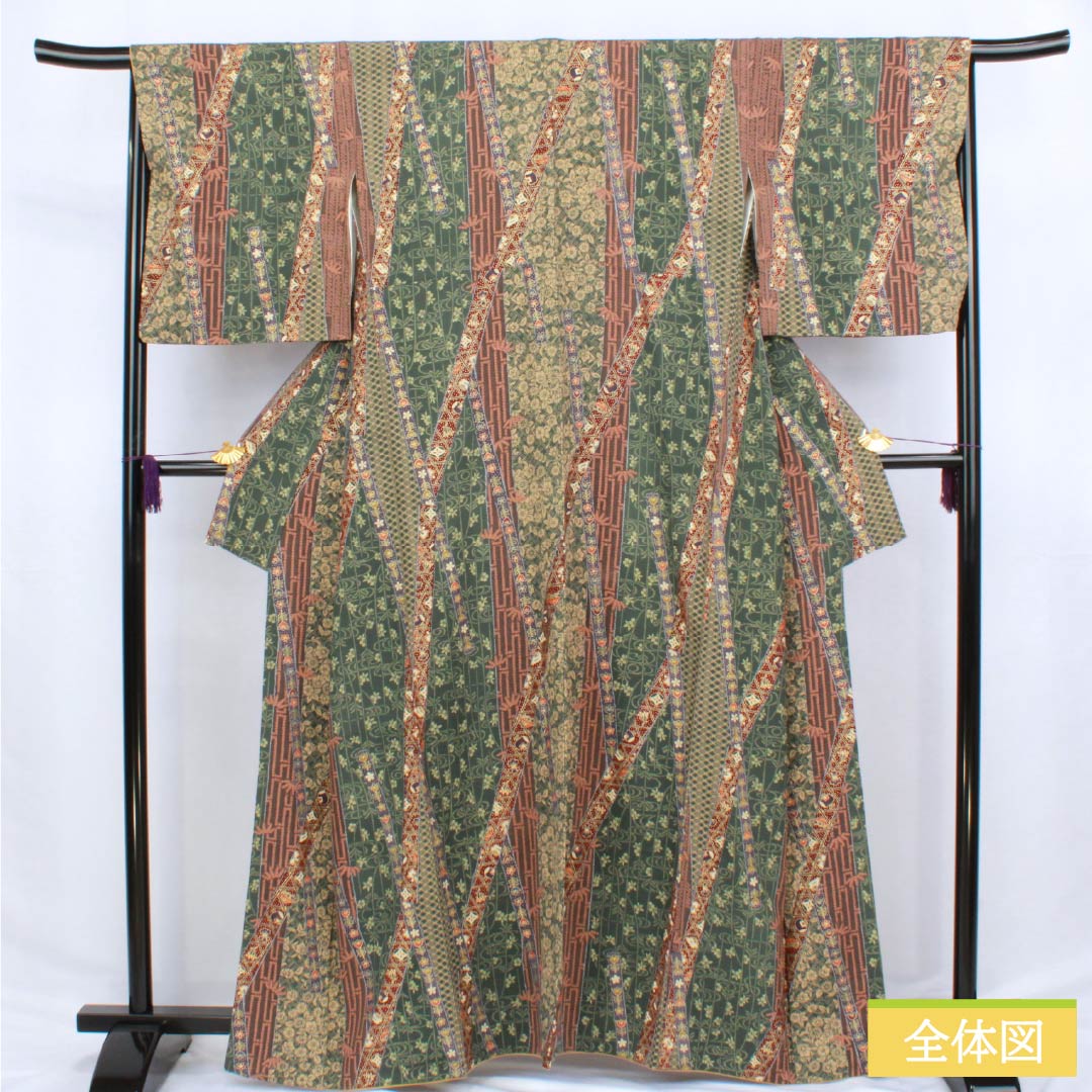 Komon (small pattern) kimono, pure silk, length 162.5cm, sleeve length 66cm, lined, Satsuma Nandou color (Satsuma Nandou color), stencil dyeing, auspicious motif, S rank, green, product number 1115006142419