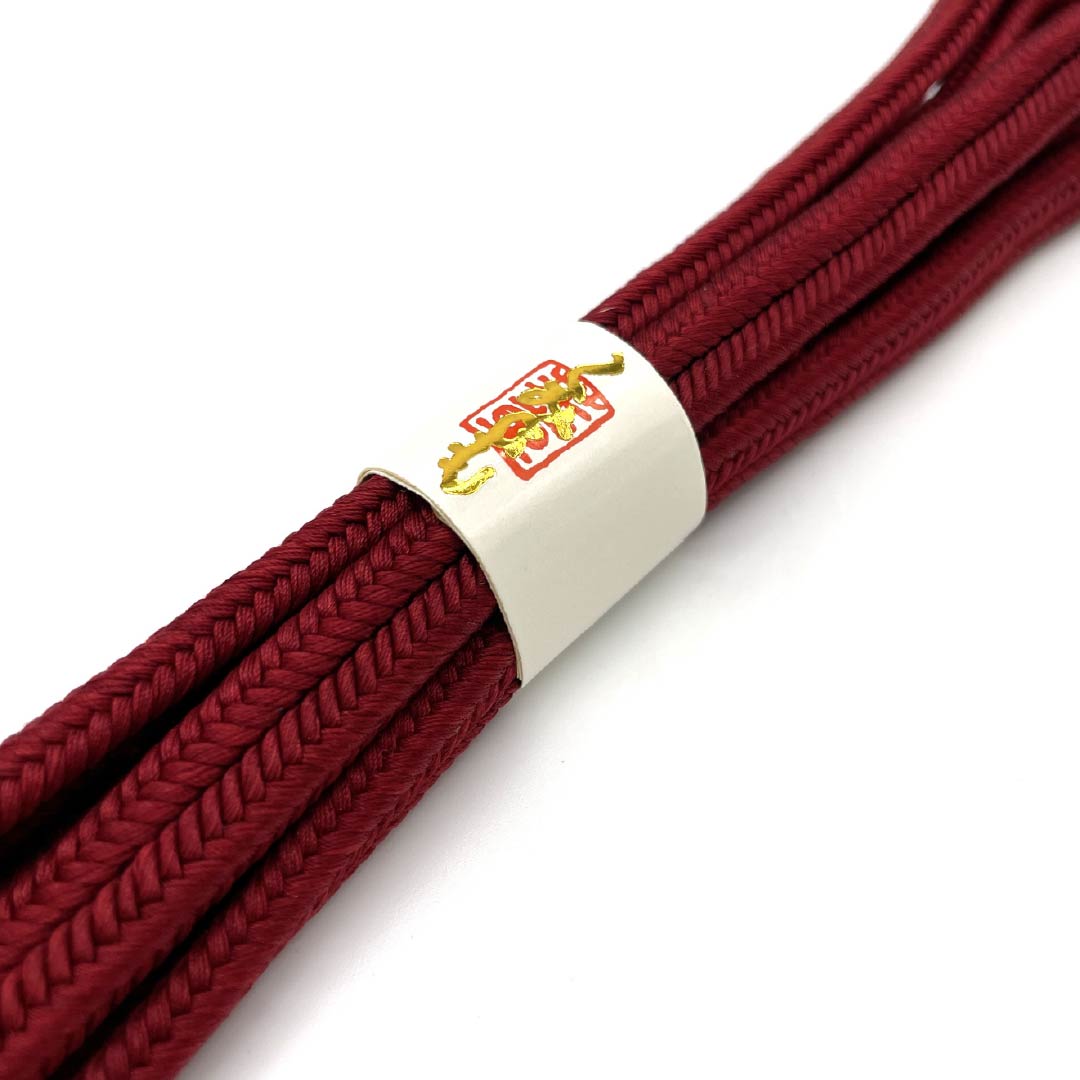 (New old stock) Obijime (belt sash) Pure silk Raw crimson (shoenjiiro) Crown set New old stock Length approx. 157.5cm Width approx. 1cm Semi-formal S rank Red 1135003562312
