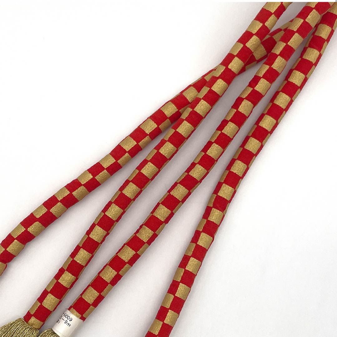 （新古品）帯締め  NEWランク  赤紅色（あかべにいろ） 金色（きんいろ） 振袖用 丸ぐけ 長さ約174.5cm 幅約1.5cm フォーマル 赤系 1135004161412
