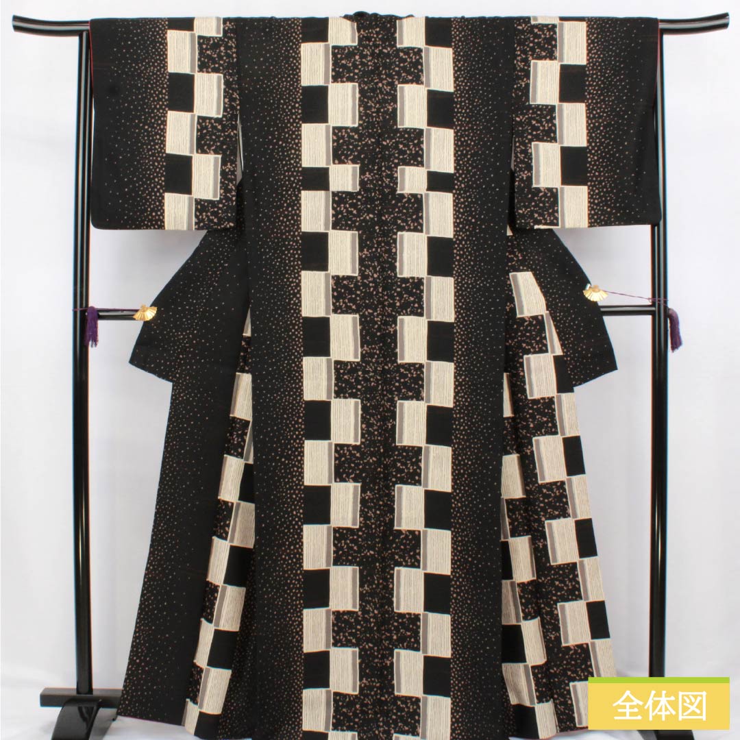 Komon (small pattern) Polyester Kimono, Rank B, Length 165.5cm, Sleeve Length 65.5cm, Lined, Dot Pattern, Checkered Pattern, Washable, Black, 1115006754510