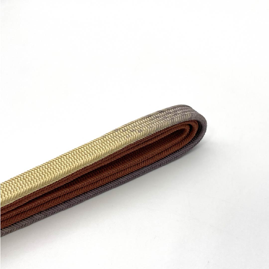 (新品)帯締め 正絹 NEWランク 弁柄色（べんがらいろ） 鳩羽鼠色（はとばねずいろ） 平田組紐 角朝遊玄染 長さ約166cm 幅約1.3cm カジュアル 茶系 1135005031314
