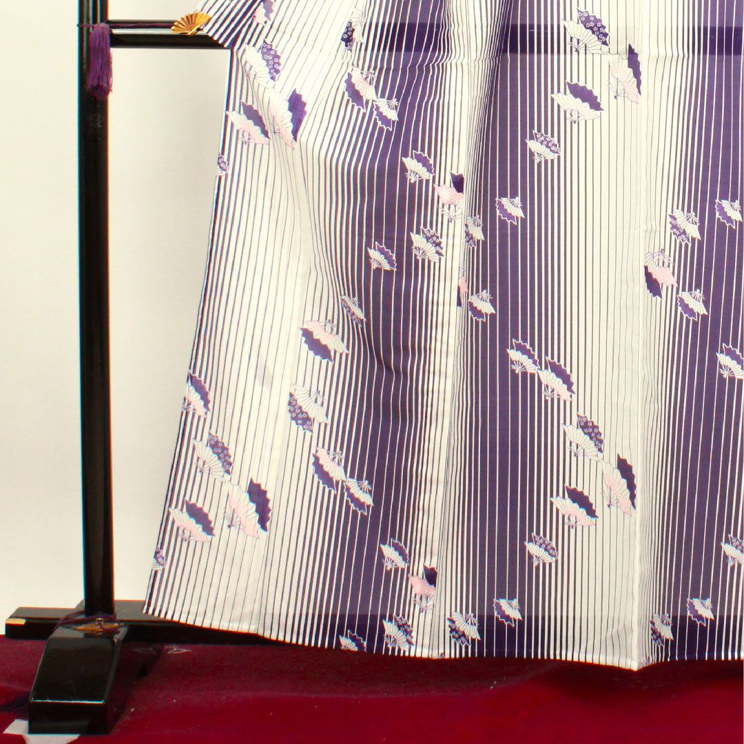 夏物 ポリエステル 小紋 身丈162.5cm 裄丈62cm  洗える着物 扇 縞 絽 Sランク グラデーション系 1132000712499