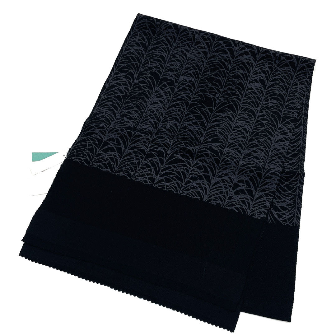 （新古品）帯揚げ 正絹 NEWランク セミフォーマル 黒色（くろいろ） 古典柄 松 長さ約176cm 幅約30cm 黒系 1136001671910