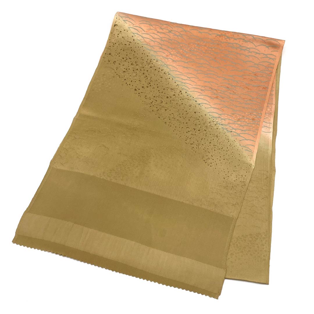 帯揚げ 正絹 Sランク セミフォーマル 楊梅色（やまももいろ） 朱華色（はねずいろ） 古典柄 芝草模様 長さ約180cm 幅約30cm ベージュ系 1136002092925