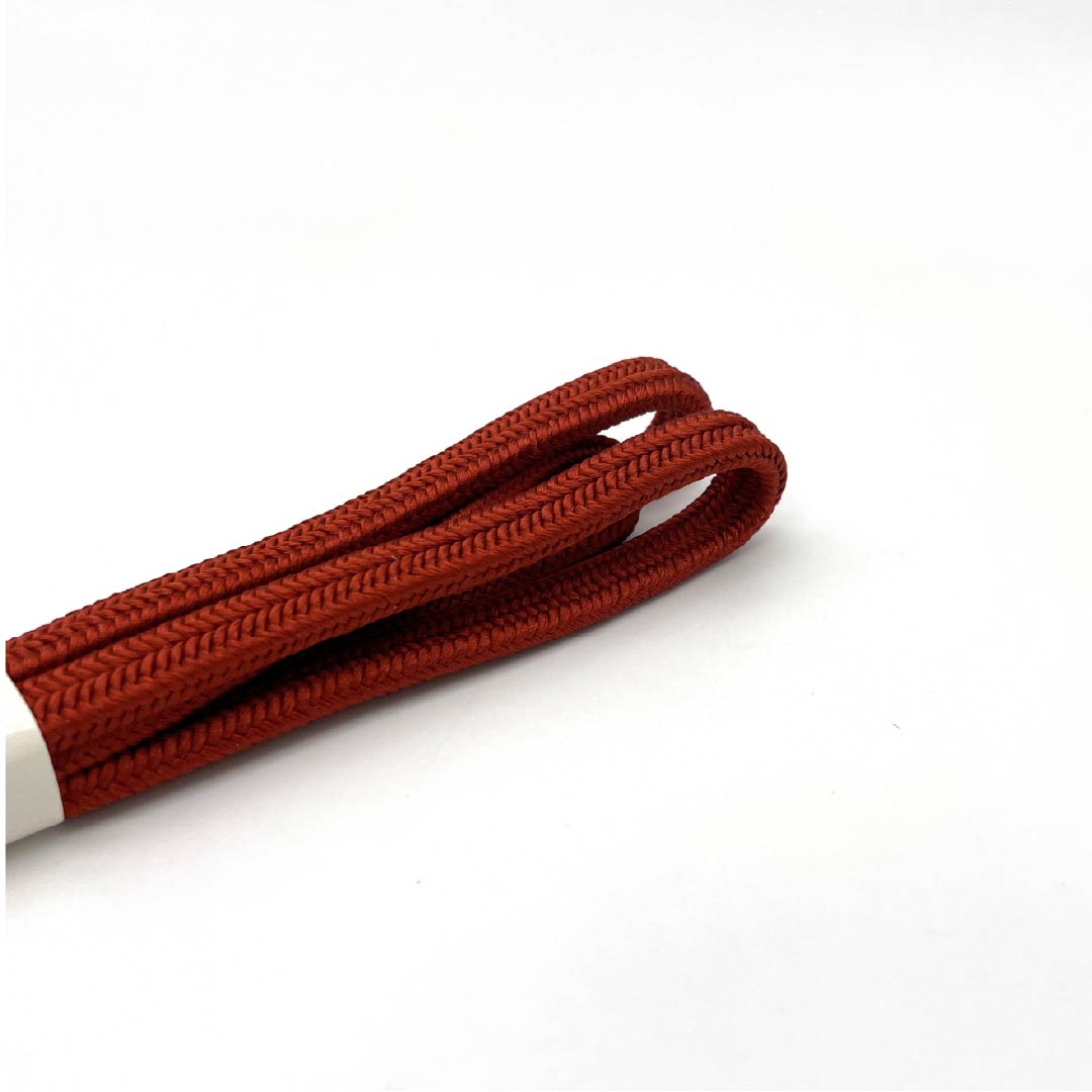 (New old stock) Obijime (belt sash) Pure silk Raw crimson (shoenjiiro) Crown set New old stock Length approx. 164cm Width approx. 1cm Semi-formal NEW rank Brown 1135003771314