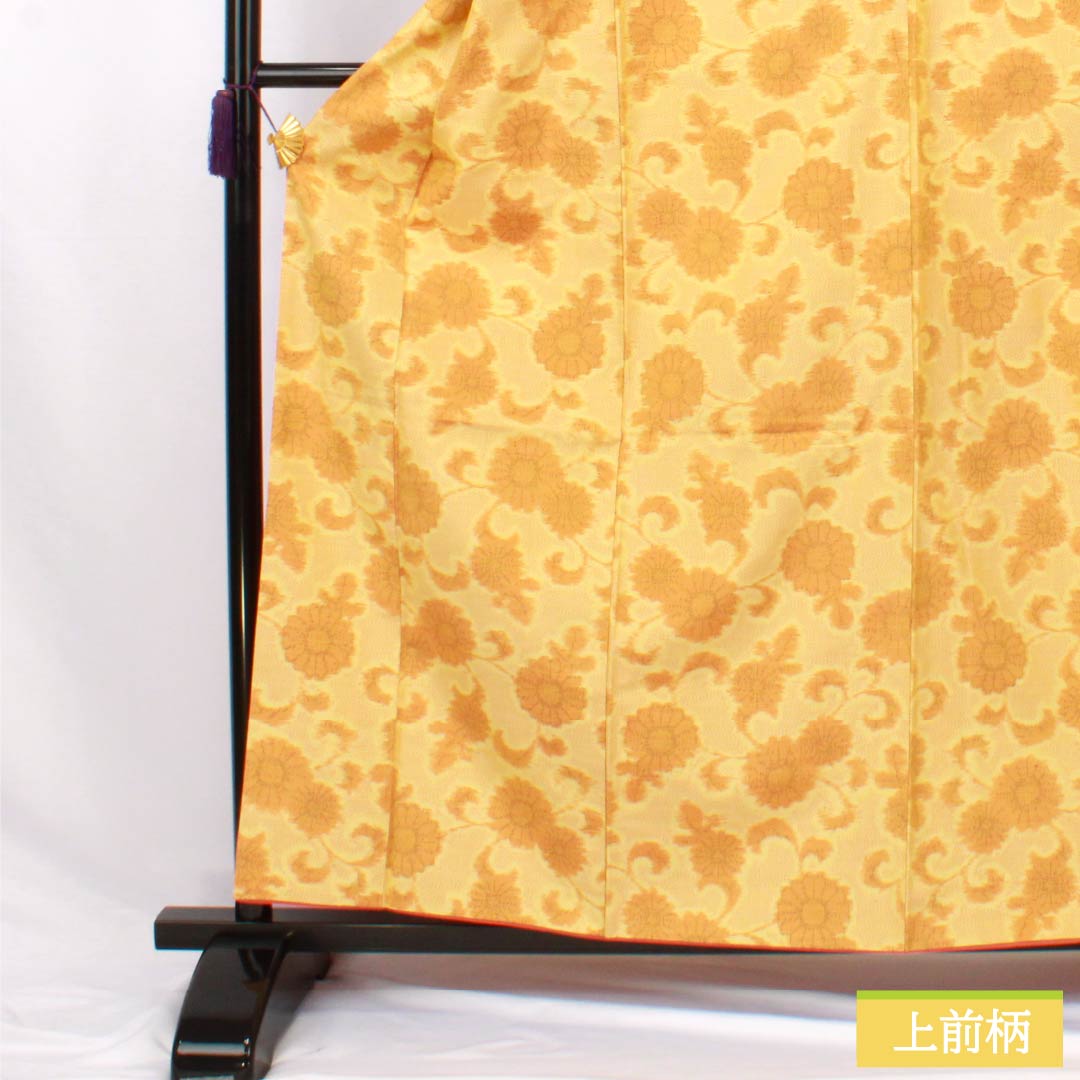 紬 正絹 Sランク 身丈162.5cm 裄丈64.5cm 淡黄色（たんこうしょく） 唐草 袷 黄系 1116004512423
