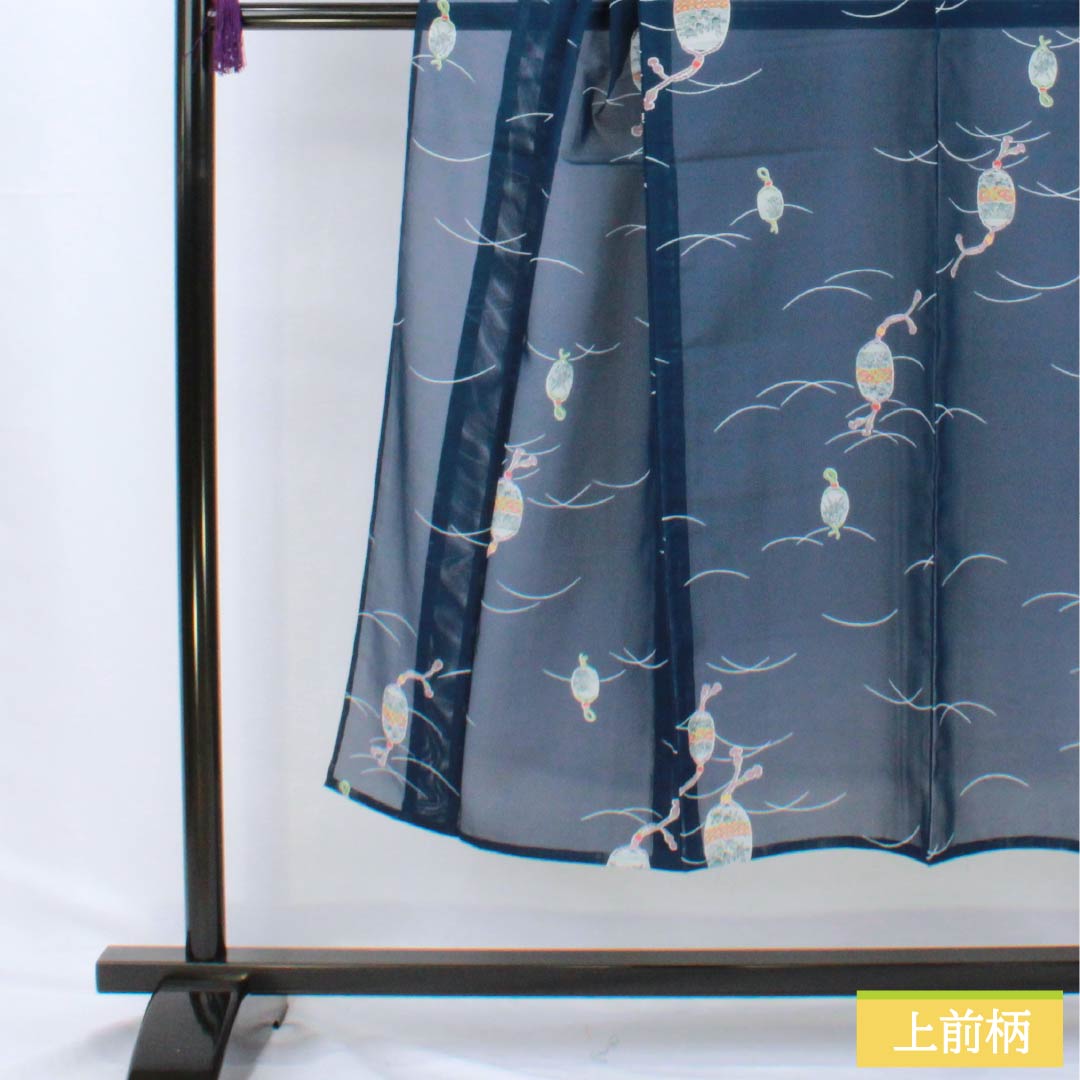 夏物 ポリエステル 小紋 身丈146cm 裄丈63cm 紺色（こんいろ） 手毬 洗える着物 絽 Sランク 紺系 1132002502118