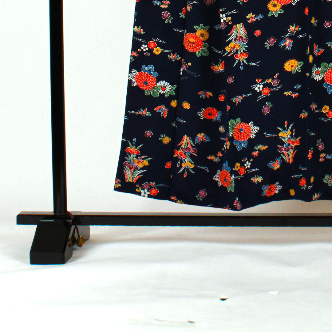 小紋 身丈154cm 裄丈66cm 袷  型染 松竹梅 花模様  正絹 Aランク 紺系 1115001213218