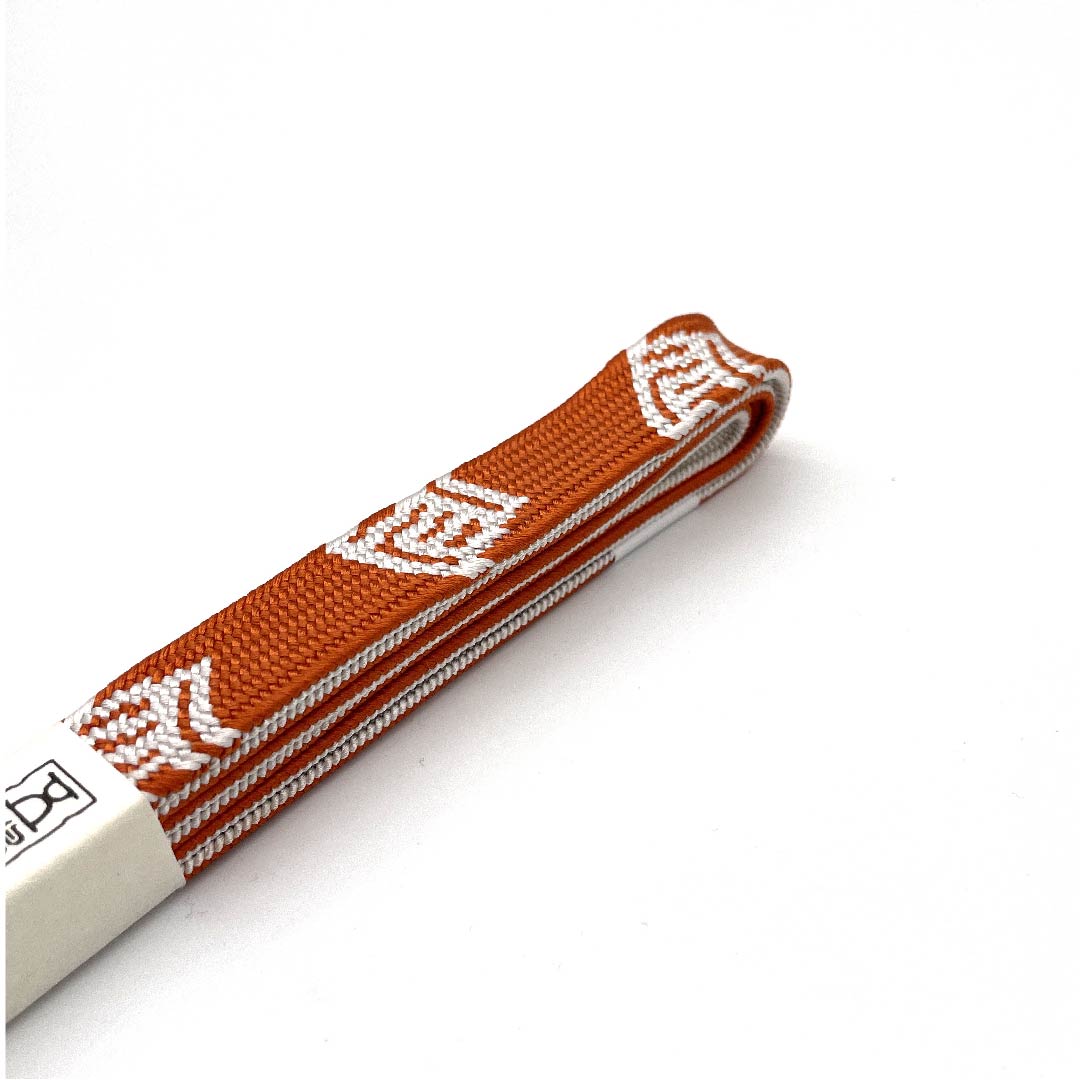 （新古品） 帯締め 正絹 四分紐 鉛丹色（えんたんいろ） 五嶋紐 江戸組紐 新古品 長さ約162cm 幅約1.7cm カジュアル Sランク 橙系 1135002952326