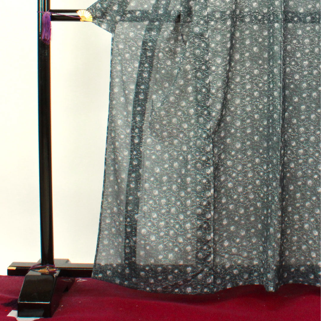 夏物 ポリエステル 小紋 身丈162.5cm 裄丈62.5cm 鉄鼠色（てつねずいろ） 抽象模様 洗える着物 絽 Sランク 黒系 1132000542410