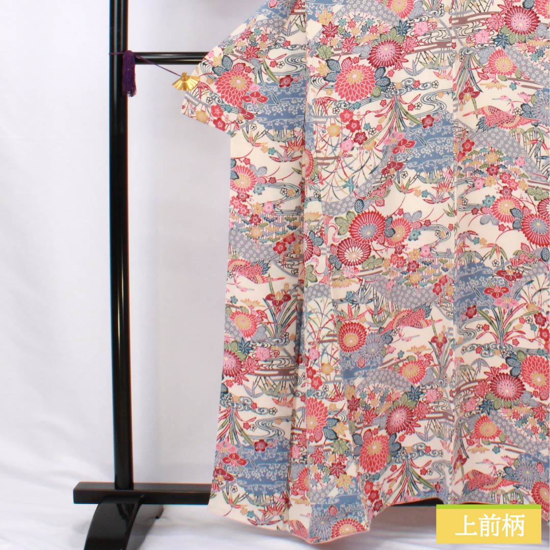 小紋 正絹 Aランク 身丈158.5cm 裄丈64cm 袷 薄肉色（うすにくいろ） 京紅型 吉祥文様 しつけ糸付き 白系 1115006983311