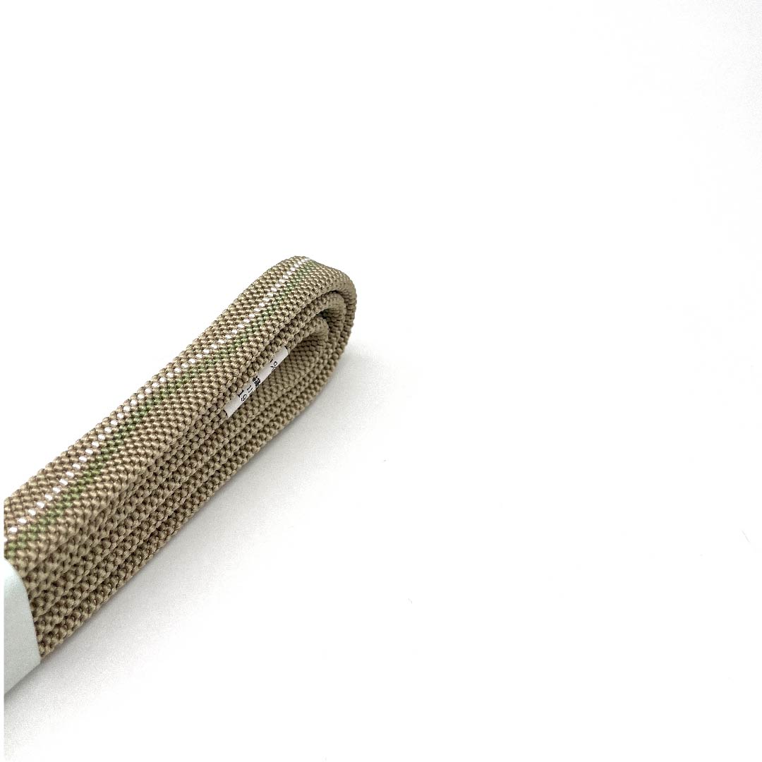 （新古品） 帯締め 正絹 四分紐 茅色（かやいろ） 組紐工房 綺彩 夢むすび 長さ約168cm 幅約1.2cm カジュアル Sランク ベージュ系 1135002662325