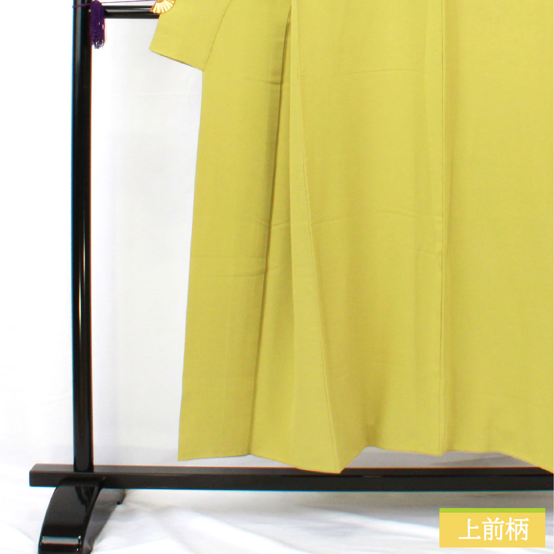 色無地 正絹 身丈150cm 裄丈63cm 若苗色（わかなえいろ） 素無地 一つ紋 違い鷹の羽 袷 Bランク 緑系 1114001774119