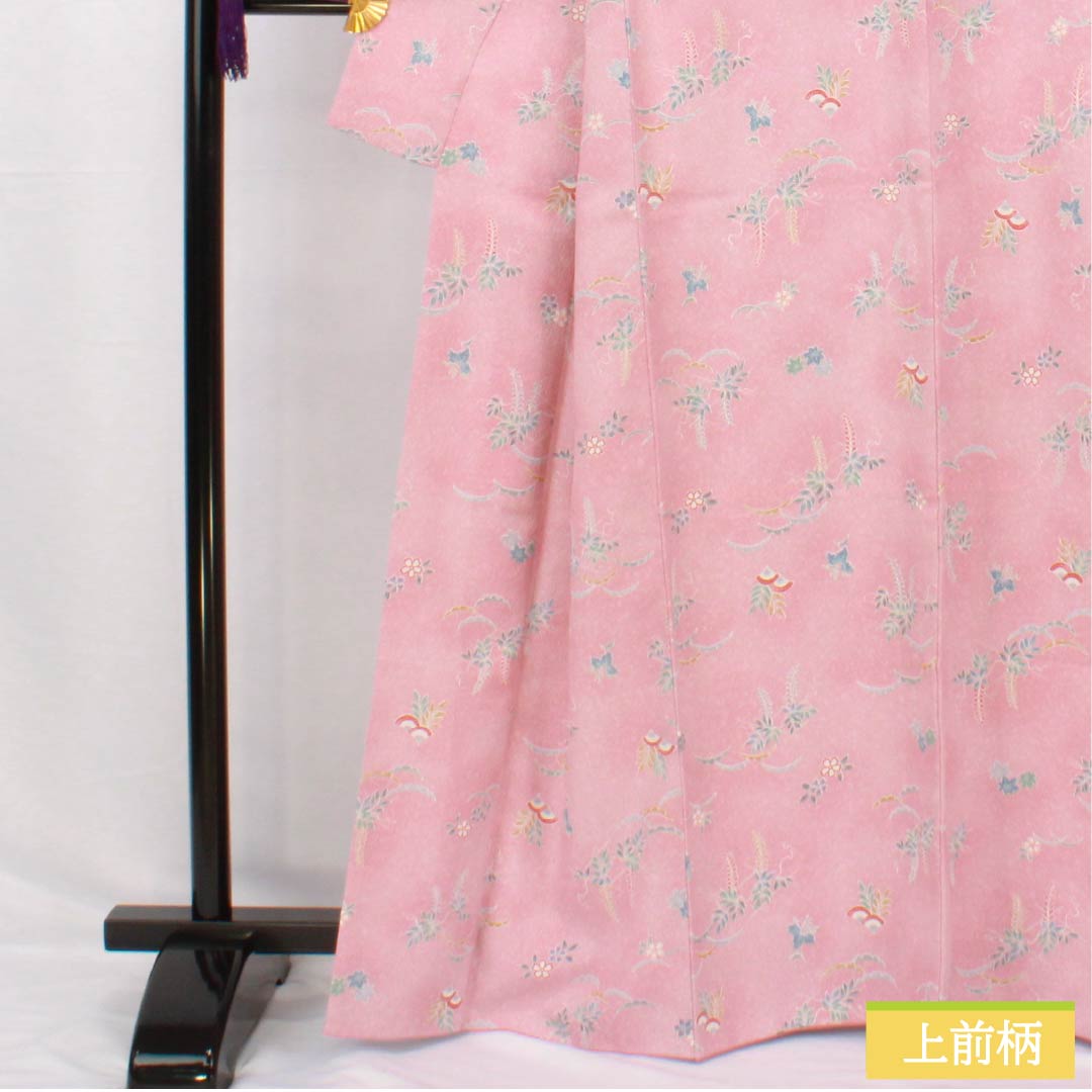 小紋 ポリエステル 身丈165cm 裄丈64cm 袷 一斤染色（いっこんぞめいろ） 洗える着物 草花 Sランク ピンク系 1115005182513