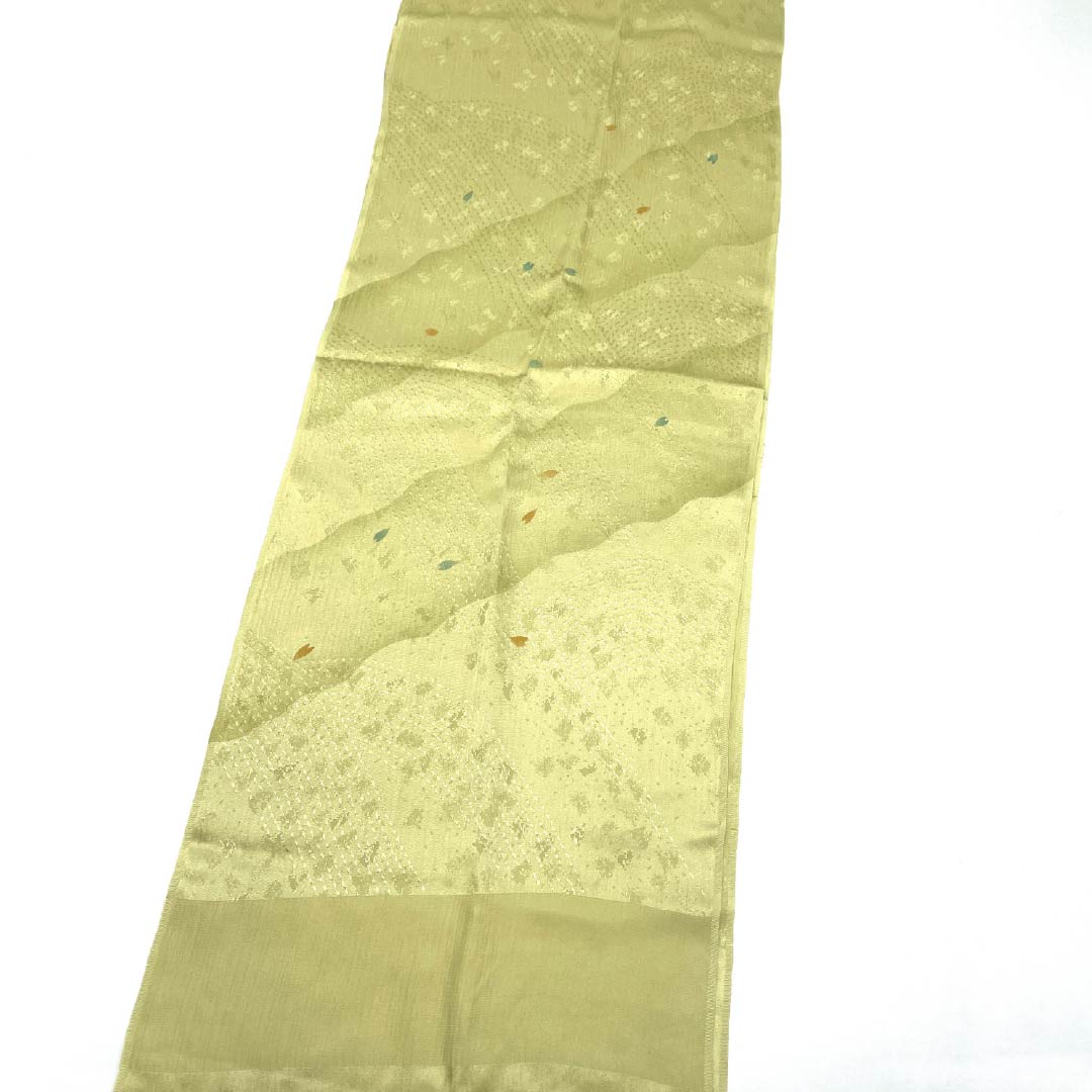 帯揚げ 正絹 Sランク セミフォーマル 嫰黄色（どんこうしょく） 桜 花びら  長さ約177cm 幅約29cm 黄系 1136002652923