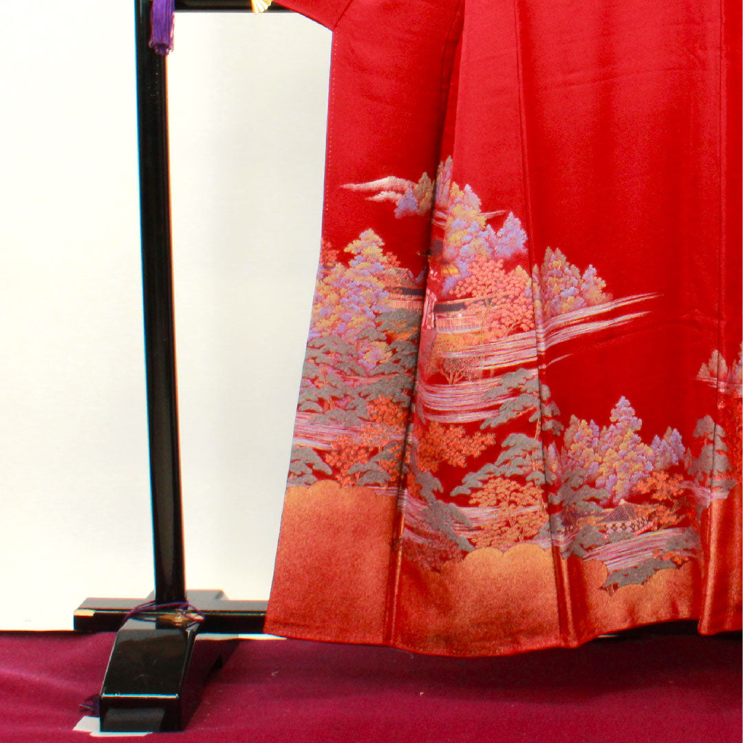 色留袖 身丈157cm 裄丈64.5cm 袷 しつけ糸付き 深緋色 寿光織 丸に剣片喰 正絹 Sランク 一つ紋 赤系 1111000782312