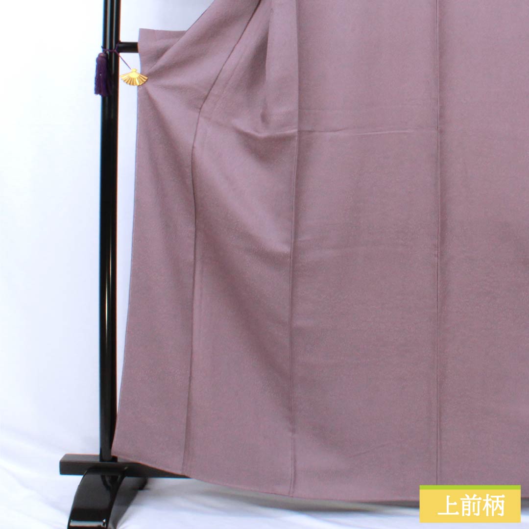 正絹 唐織調の紋お召 色無地 ぶどう色 同色縫い一つ紋 仕付け糸付き未使用 リサイクル着物】色無地 正絹 Aランク 身丈164cm 裄丈63cm 鳩羽色（は